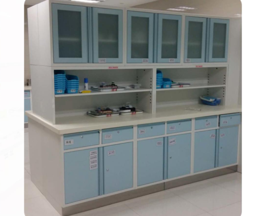  Treatment cabinet