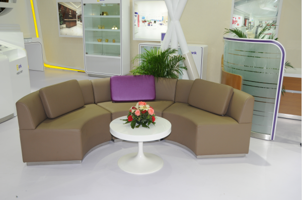  Customer waiting sofa